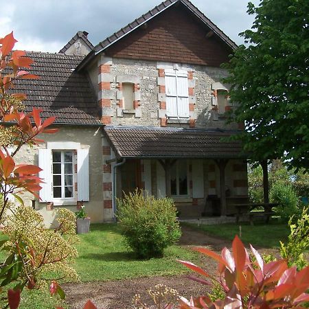 Gite En Forterre Druyes-les-Belles-Fontaines Zewnętrze zdjęcie