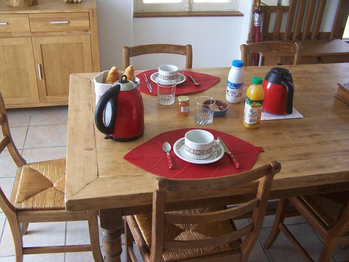 Gite En Forterre Druyes-les-Belles-Fontaines Zewnętrze zdjęcie